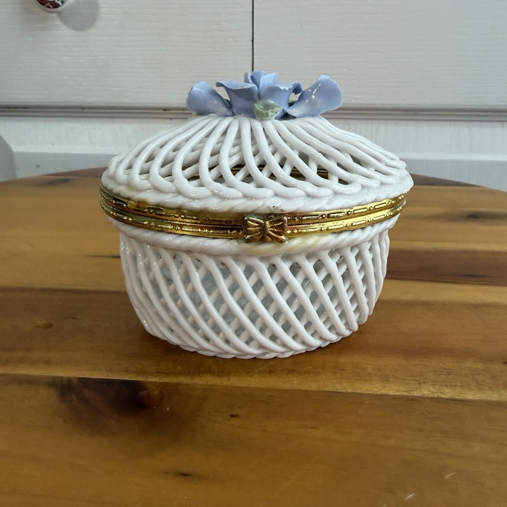 White Porcelain Woven Lattice Blue Floral Trinket Box Vintage Cottage Boho Gifts